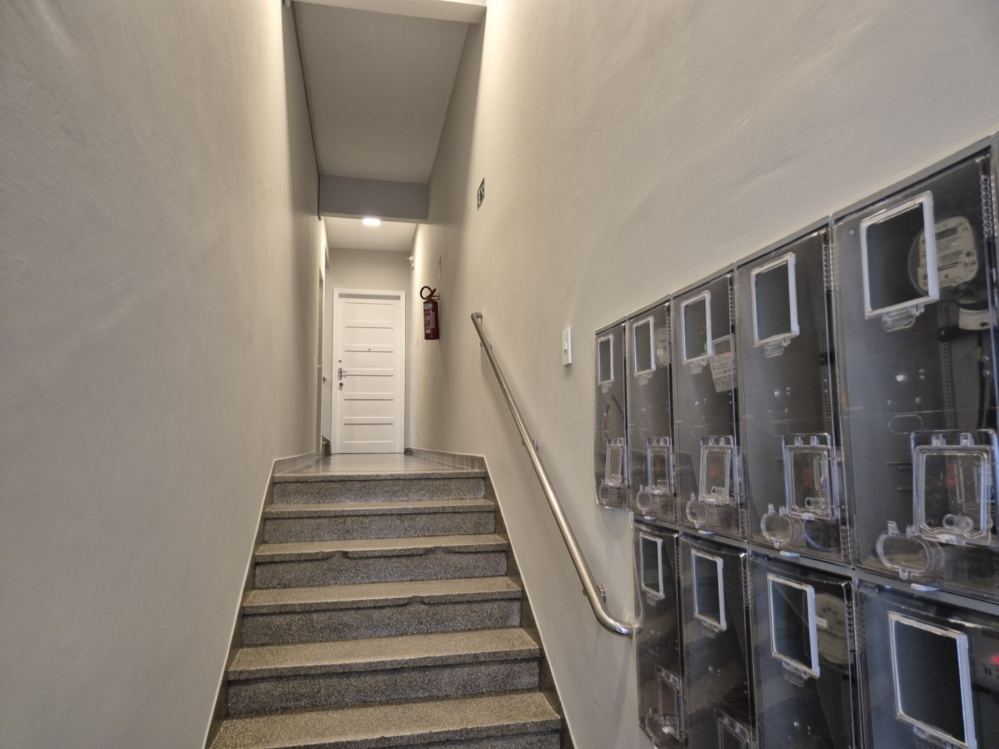 Apartamento para locacao no Centro em Curitiba com 38,00m² por R$ 1.600,00