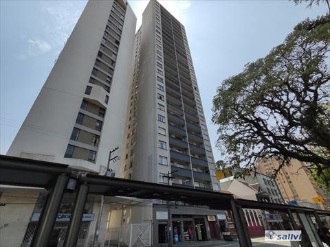 Apartamento para locacao no Centro em Curitiba com 100,00m² por R$ 2.653,00