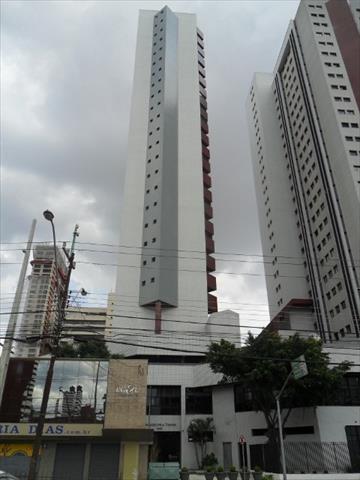 Apartamento para locacao no Centro em Curitiba com 49,10m² por R$ 1.720,00