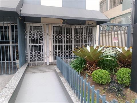 Loja para locacao no Centro em Curitiba com 46,95m² por R$ 2.533,00