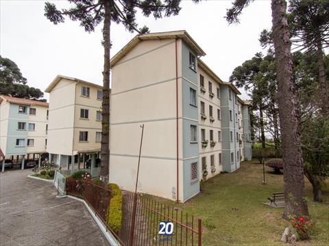 Apartamento para locacao no Novo Mundo em Curitiba com 80,14m² por R$ 2.000,00