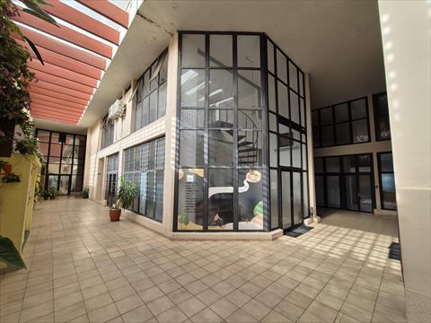 Loja para locacao no Cristo Rei em Curitiba com 149,70m² por R$ 2.520,00