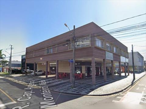 Cjto Comercial/sala para locacao no Capao Raso em Curitiba com 80,50m² por R$ 1.866,00