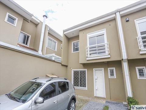 Sobrado para locacao no Santa Felicidade em Curitiba com 106,00m² por R$ 4.120,00