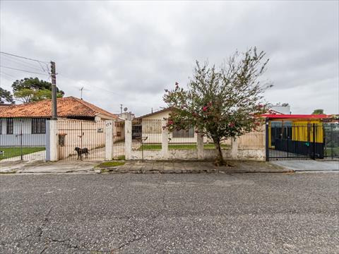 Casa Residencial para venda no Cajuru em Curitiba com 300,00m² por R$ 470.000,00