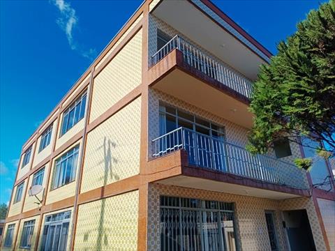 Apartamento para locacao no Fanny em Curitiba com 180,00m² por R$ 3.453,00