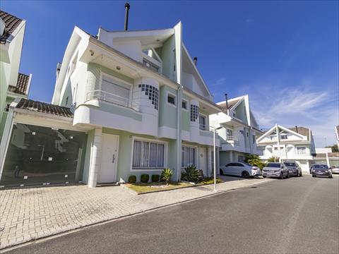 Sobrado para venda no Capao Raso em Curitiba com 174,94m² por R$ 1.190.000,00