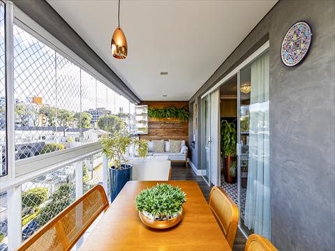 Apartamento para venda no Agua Verde em Curitiba com 227,00m² por R$ 2.290.000,00