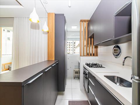 Apartamento para venda no Capao Raso em Curitiba com 89,00m² por R$ 448.000,00