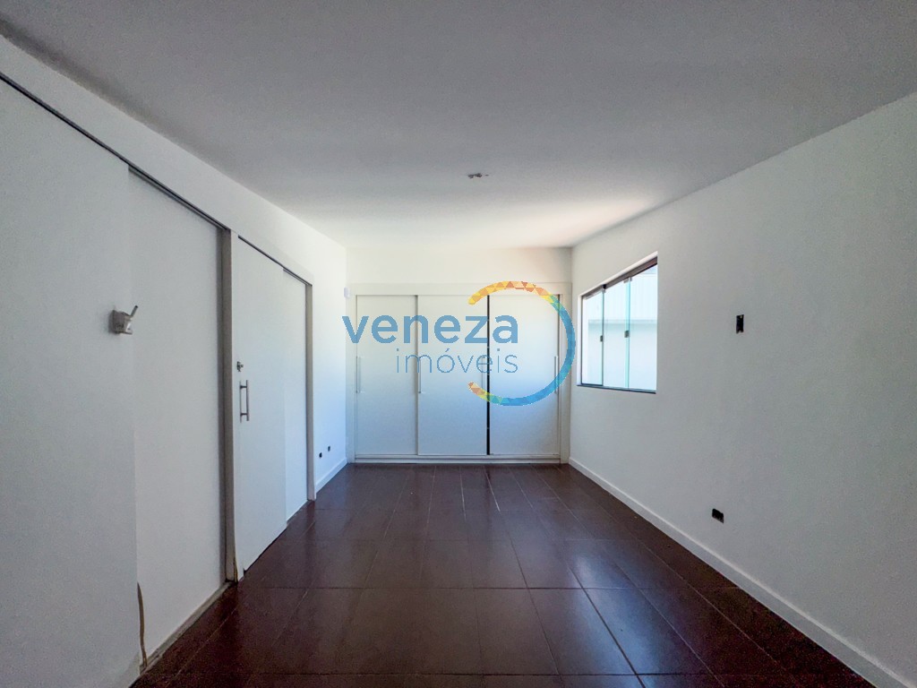 Casa Comercial para locação no bairro Ipiranga de Londrina com 150m<sup>2</sup> útil, 1 vaga de garagem