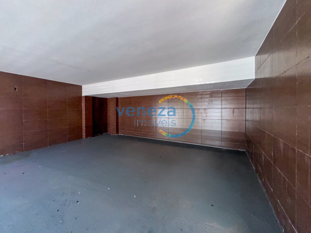 Casa Comercial para locação no bairro Ipiranga de Londrina com 150m<sup>2</sup> útil, 1 vaga de garagem