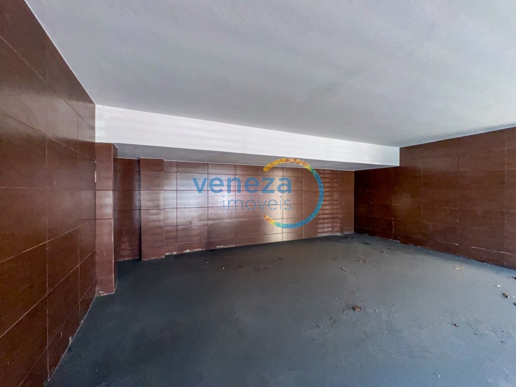 Casa Comercial para locação no bairro Ipiranga de Londrina com 150m<sup>2</sup> útil, 1 vaga de garagem