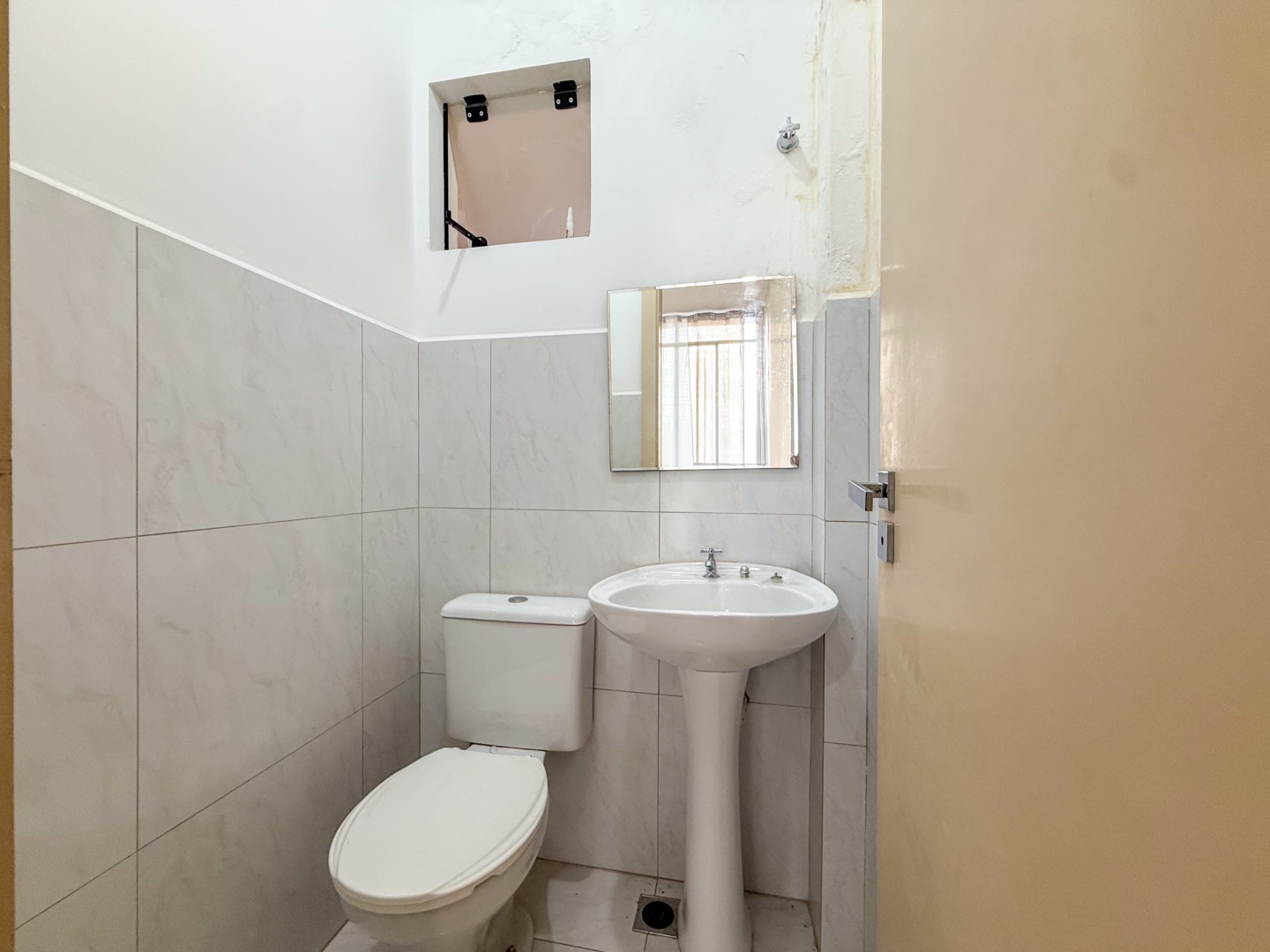 Sala para locação no bairro Centro de Londrina - Foto 8