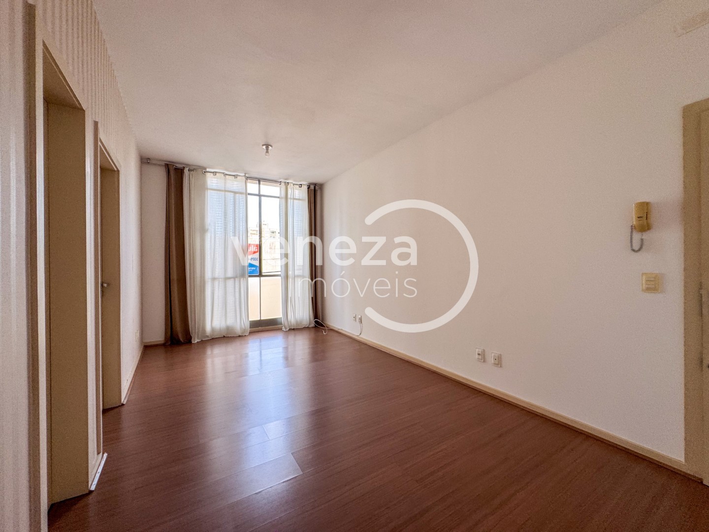 Sala/Conjunto Comercial para alugar em Centro, Londrina — Portal Chave Fácil