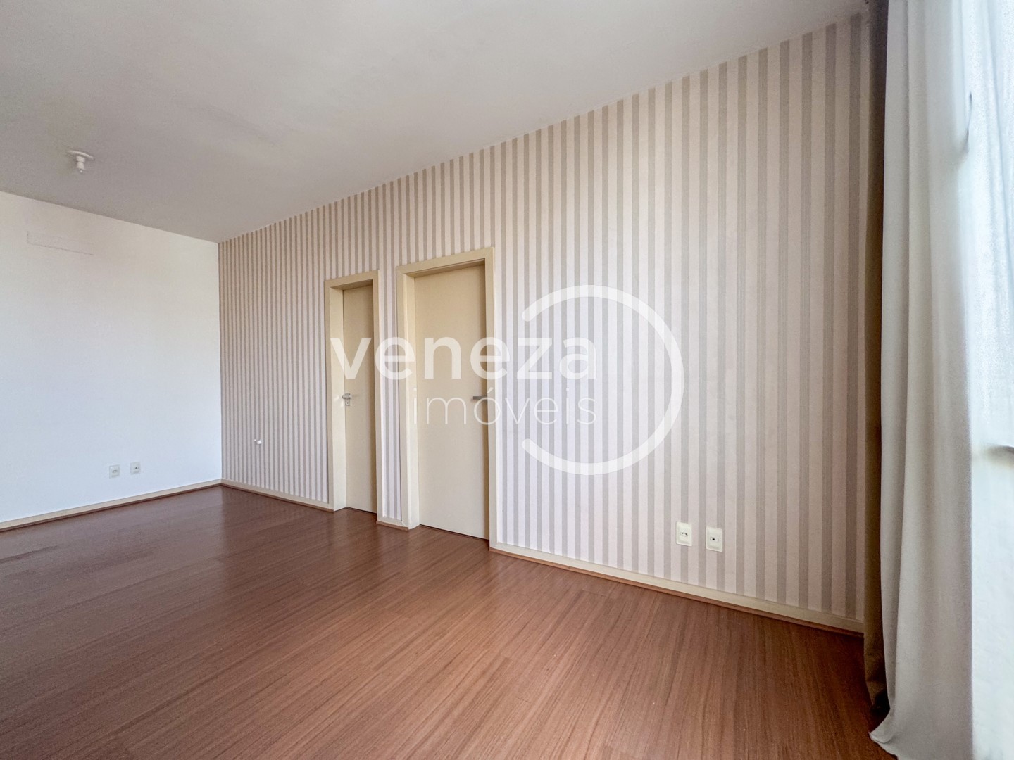 Sala/Conjunto Comercial para alugar em Centro, Londrina — Portal Chave Fácil