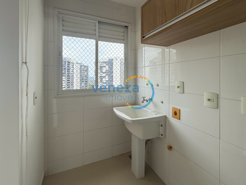 Apartamento para locação no bairro Gleba Palhano de Londrina com 69m<sup>2</sup> útil, 2 quartos, 1 vaga de garagem