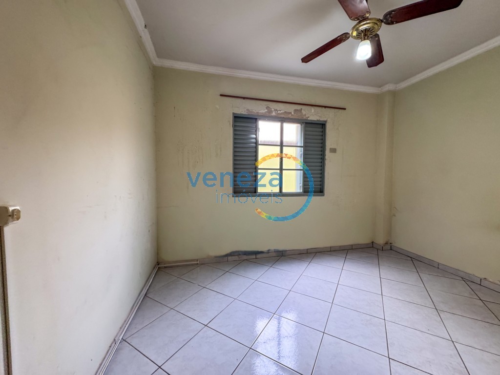 Casa Residencial para locação no bairro Industrial de Londrina com 89m<sup>2</sup> útil, 3 quartos, 1 vaga de garagem