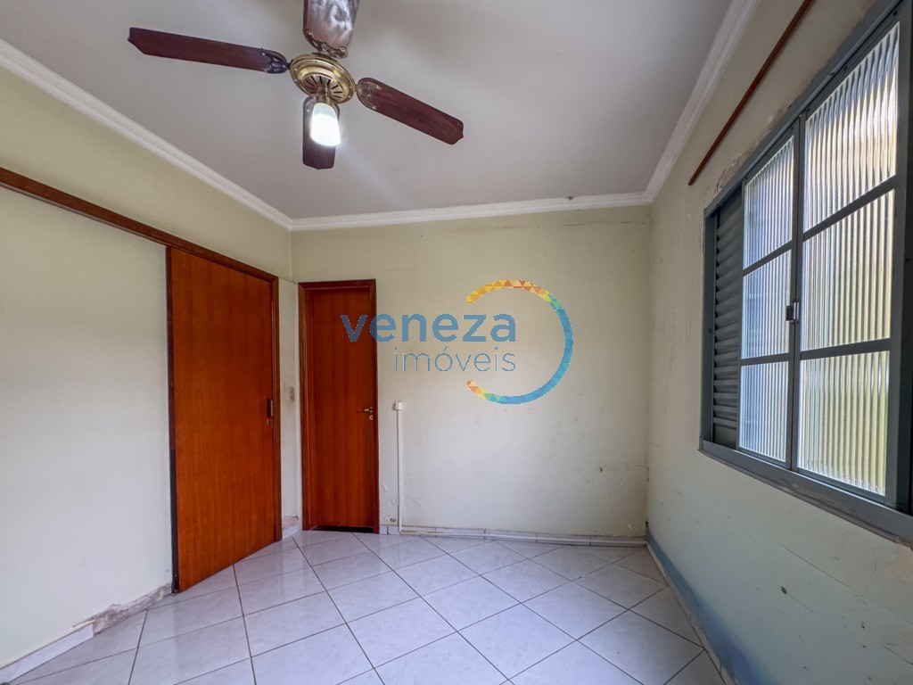 Casa Residencial para locação no bairro Industrial de Londrina com 89m<sup>2</sup> útil, 3 quartos, 1 vaga de garagem