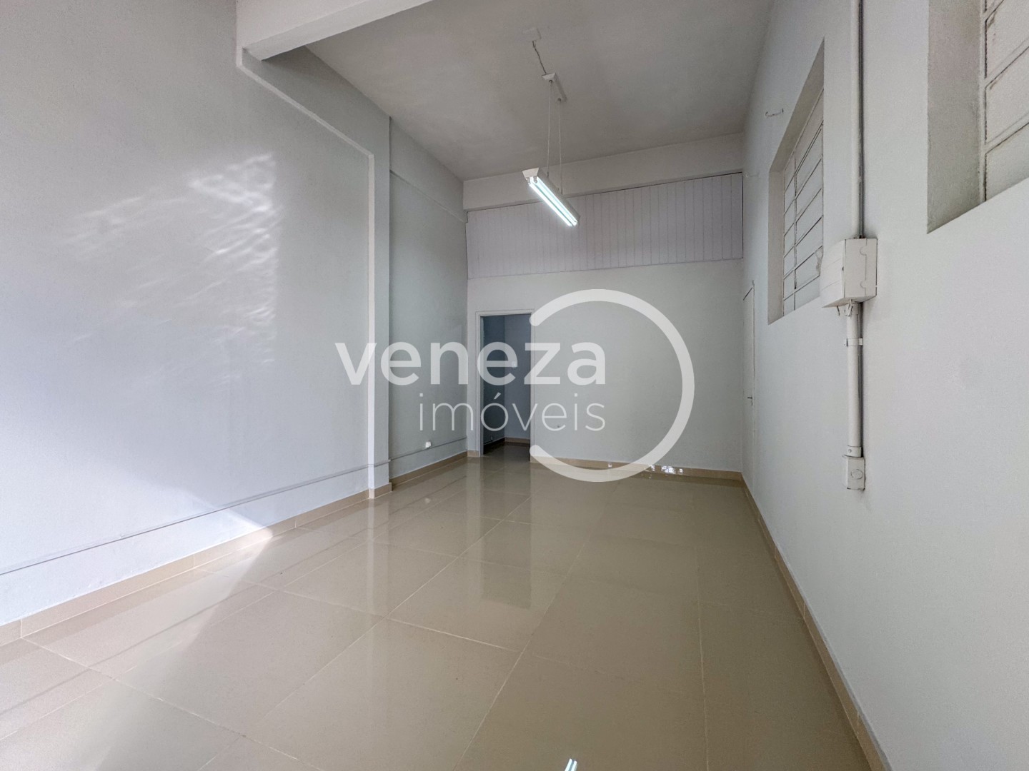 Salão-loja para locacao no Londrilar em Londrina com 50m² por R$ 1.200 - Foto 3