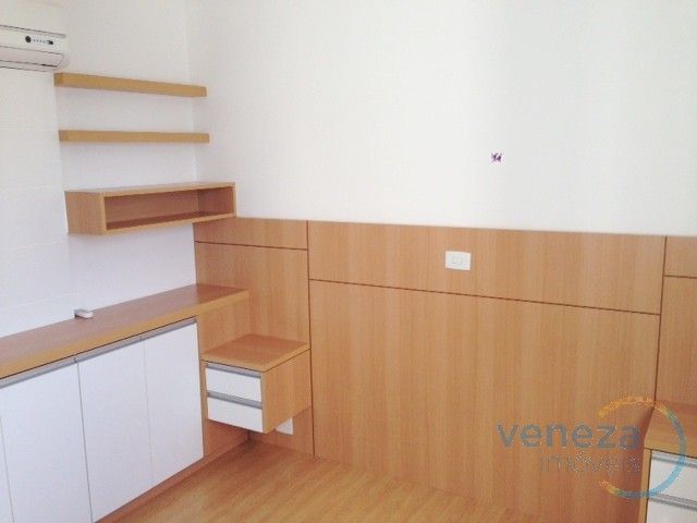Apartamento para locacao no Centro em Londrina com 95,47m² por R$ 2.875,00