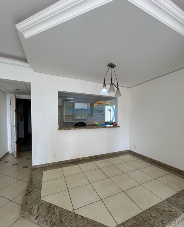 Apartamento para locacao no Gleba Palhano em Londrina com 171,84m² por R$ 3.500,00