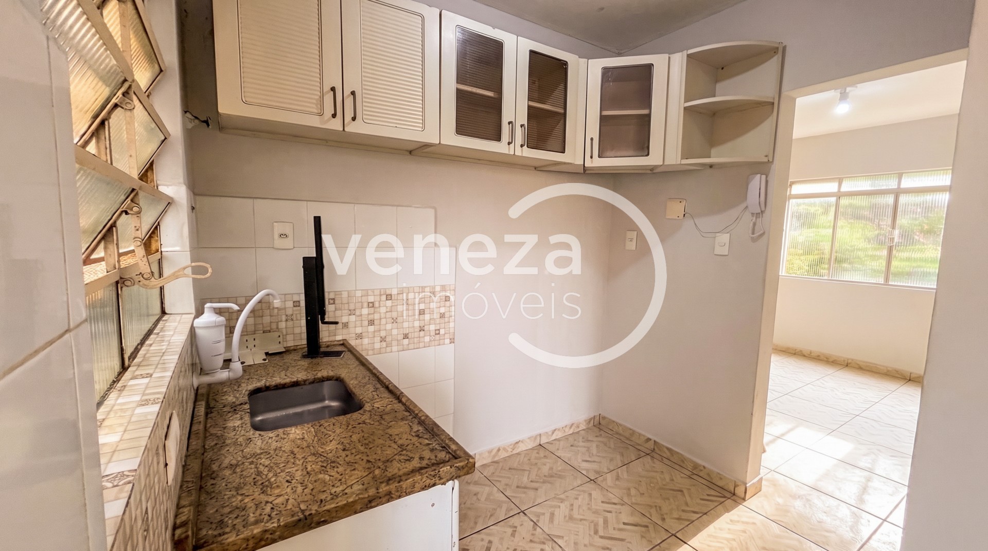 Apartamento para locação no bairro Lima Azevedo de Londrina - Foto 9