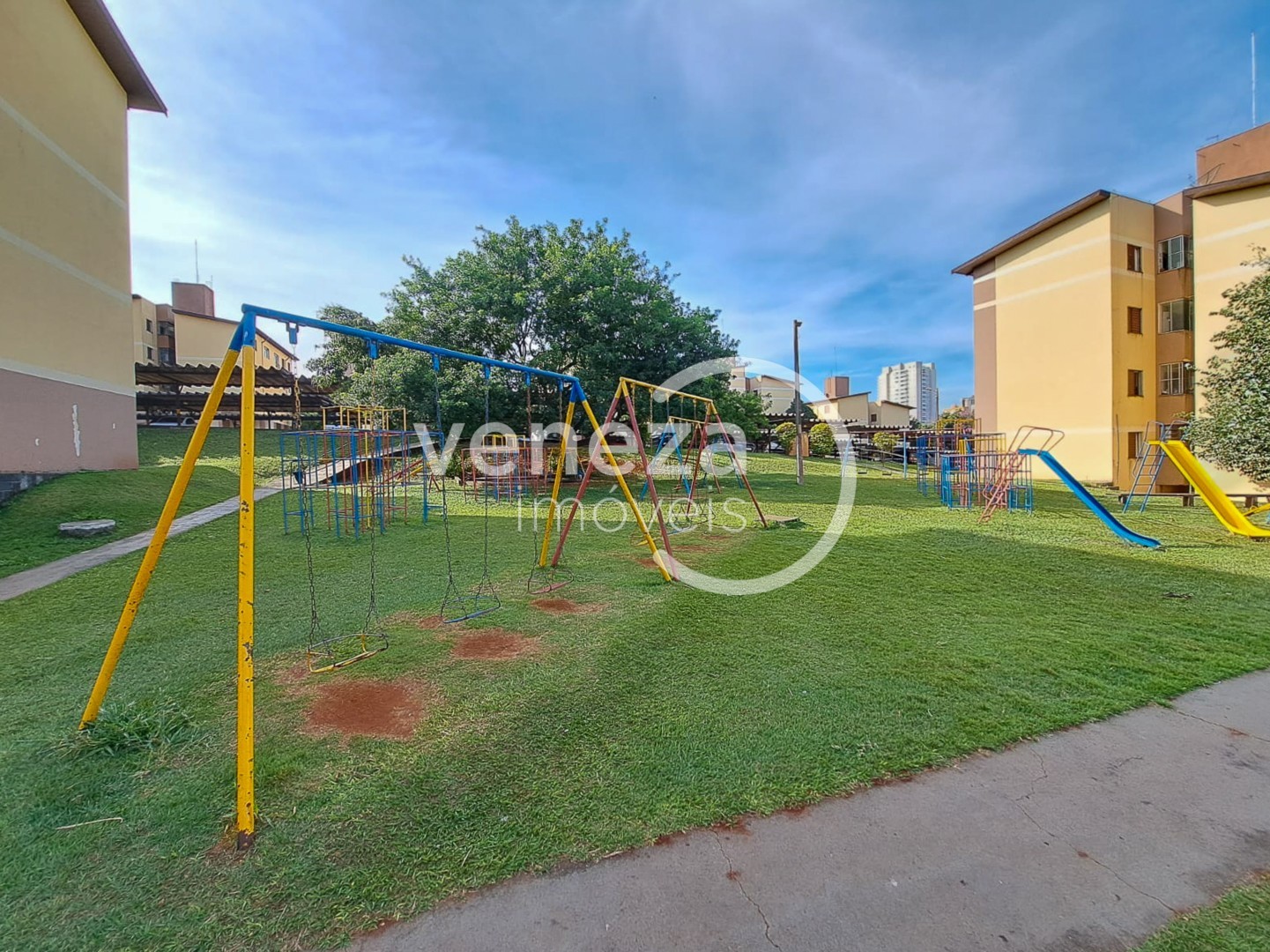 Apartamento para locação no bairro Lima Azevedo de Londrina - Foto 13