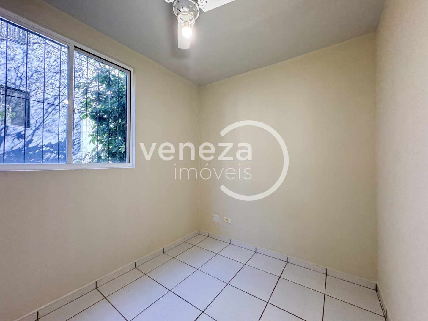Apartamento para locacao no Gleba Palhano em Londrina com 58m² por R$ 1.350