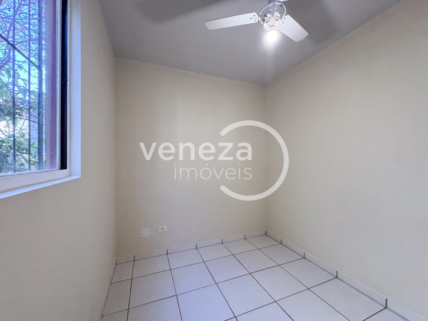 Apartamento para locacao no Gleba Palhano em Londrina com 58m² por R$ 1.350