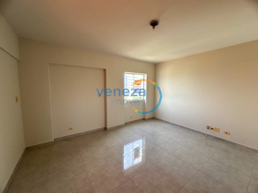 Apartamento para locacao no Centro em Londrina com 37m² por R$ 780,00  - Foto 2