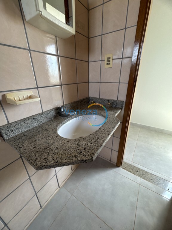 Apartamento para locação no bairro Centro de Londrina - Foto 17