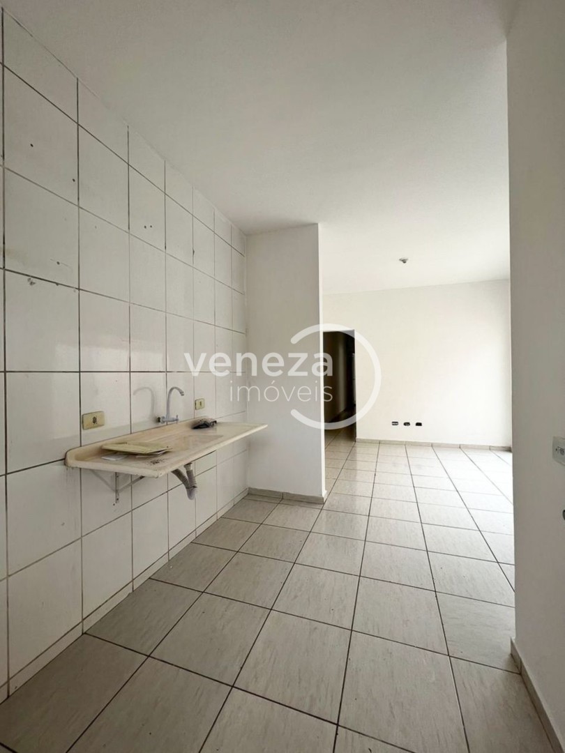 Casa Residencial para locação no bairro Jose Garcia Molina de Londrina - Foto 11