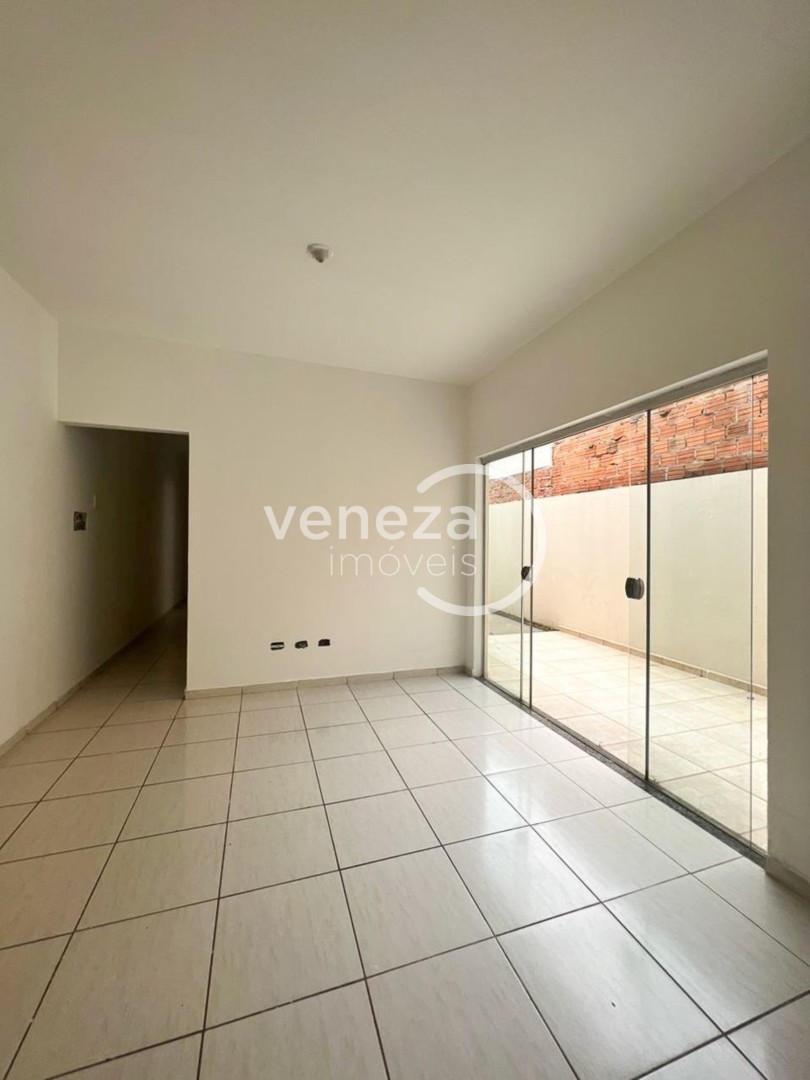 Casa Residencial para locação no bairro Jose Garcia Molina de Londrina - Foto 4