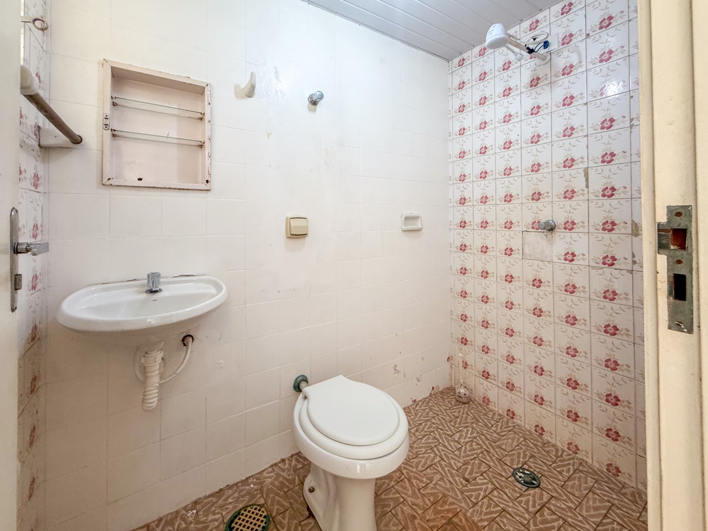 Casa Comercial para locação no bairro Vila Larsen 1 de Londrina - Foto 7