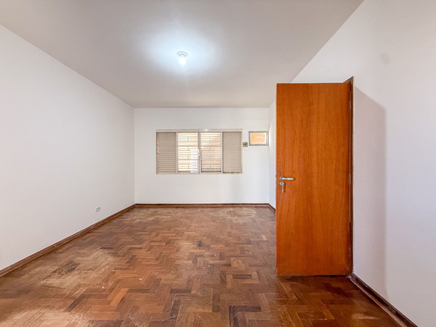 Casa Comercial para locação no bairro Vila Larsen 1 de Londrina - Foto 24
