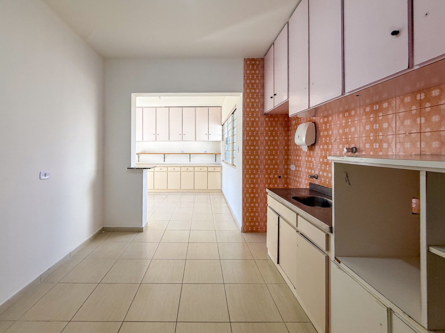 Casa Comercial para locação no bairro Vila Larsen 1 de Londrina - Foto 26