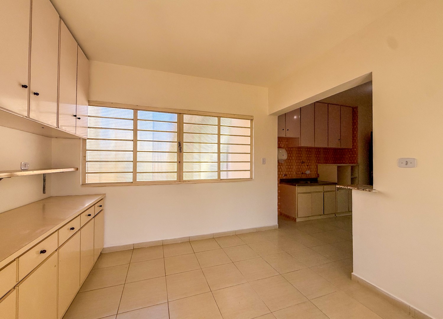 Casa Comercial para locação no bairro Vila Larsen 1 de Londrina - Foto 29
