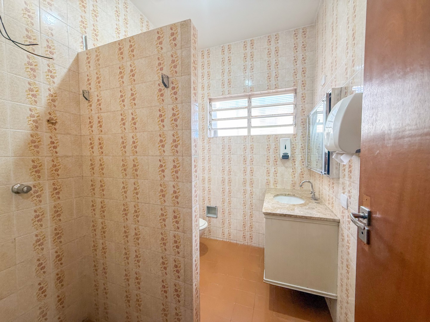 Casa Comercial para locação no bairro Vila Larsen 1 de Londrina - Foto 30