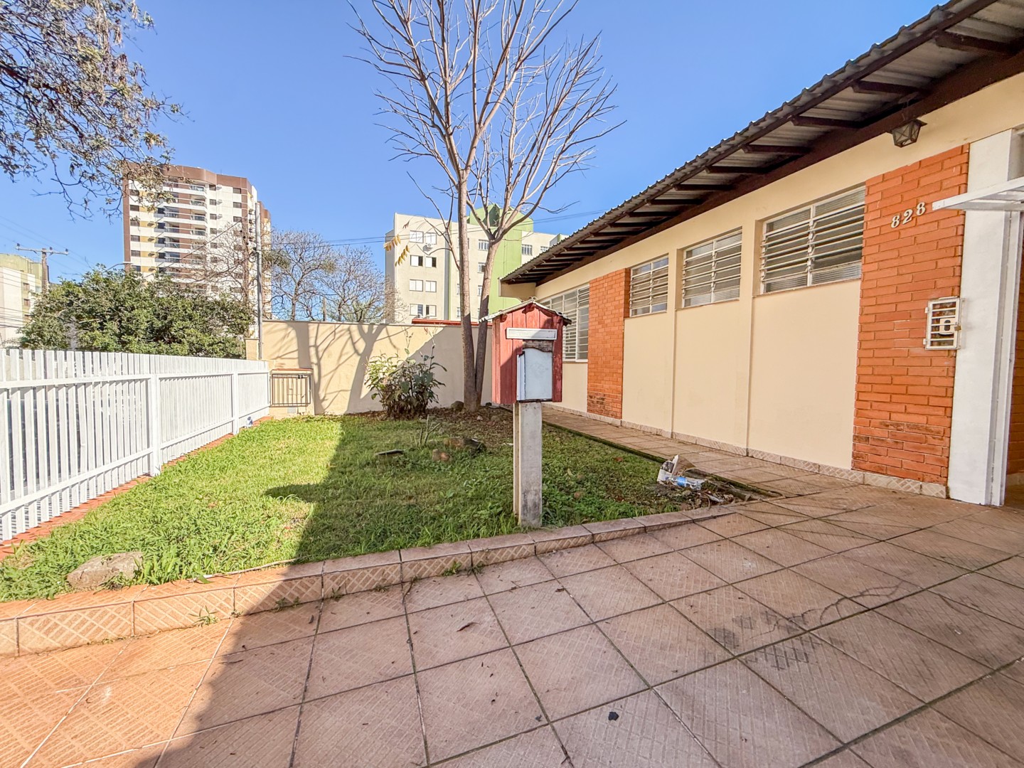 Casa Comercial para locação no bairro Vila Larsen 1 de Londrina - Foto 65