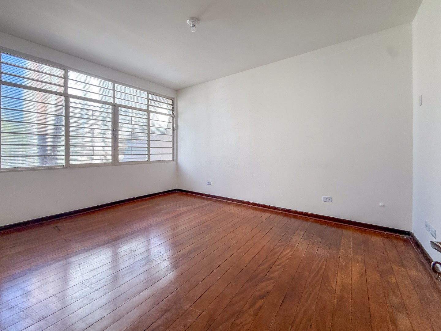 Casa Comercial para locação no bairro Vila Larsen 1 de Londrina - Foto 54