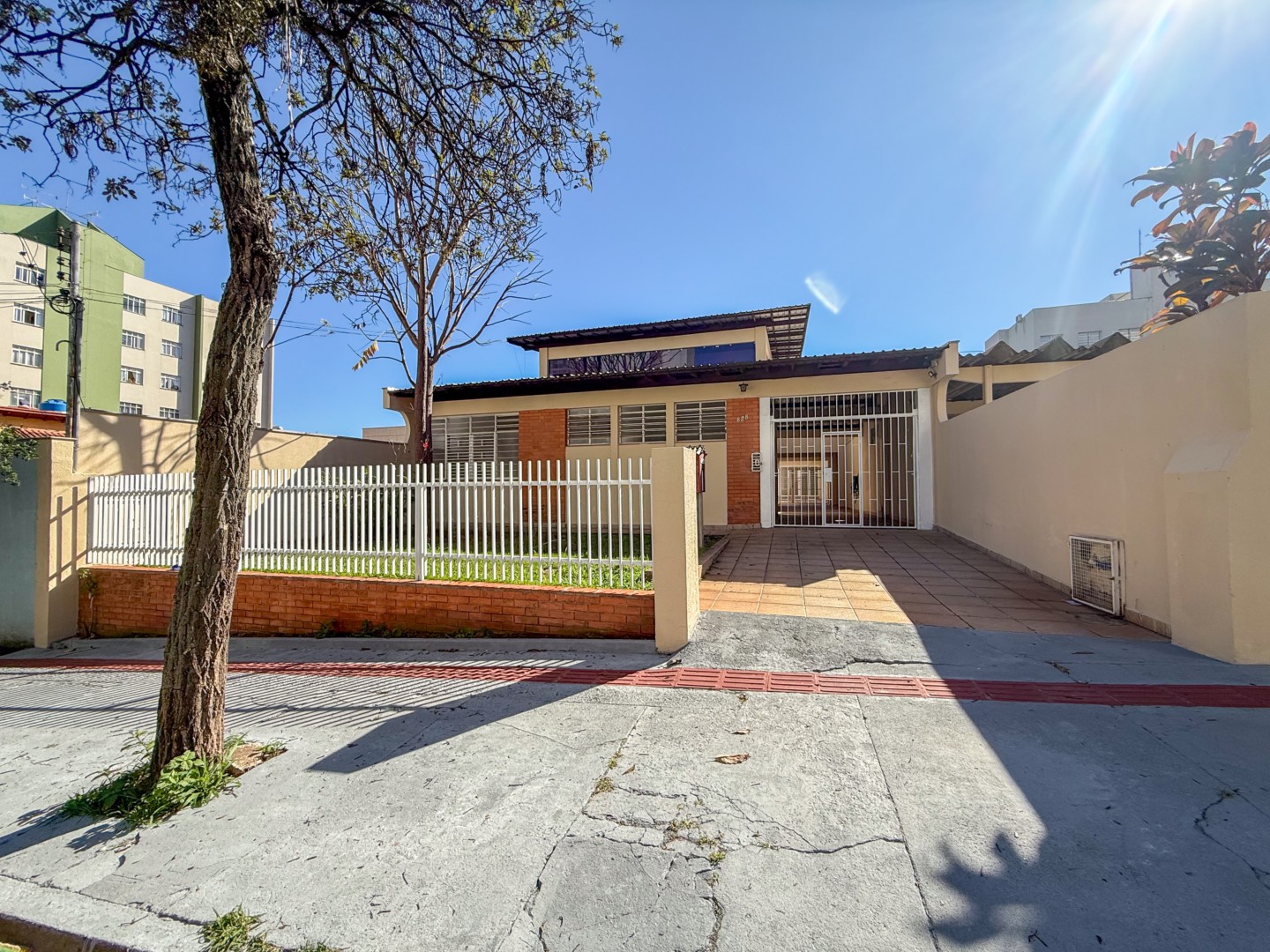Casa Comercial para locacao no Vila Larsen 1 em Londrina com 485,39m² por R$ 8.500 - Foto 1