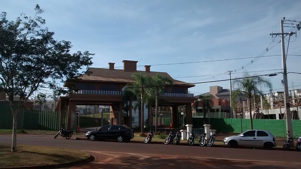 Casa Residencial para venda no Gleba Palhano em Londrina com 221,44m² por R$ 0  - Foto 2