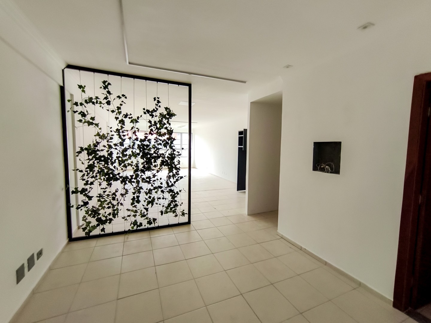 Sala/Conjunto Comercial para alugar em Centro, Londrina — Portal Chave Fácil