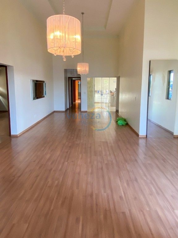 Casa Residencial para locacao no Gleba Palhano em Londrina com 298m² por R$ 11.900,00