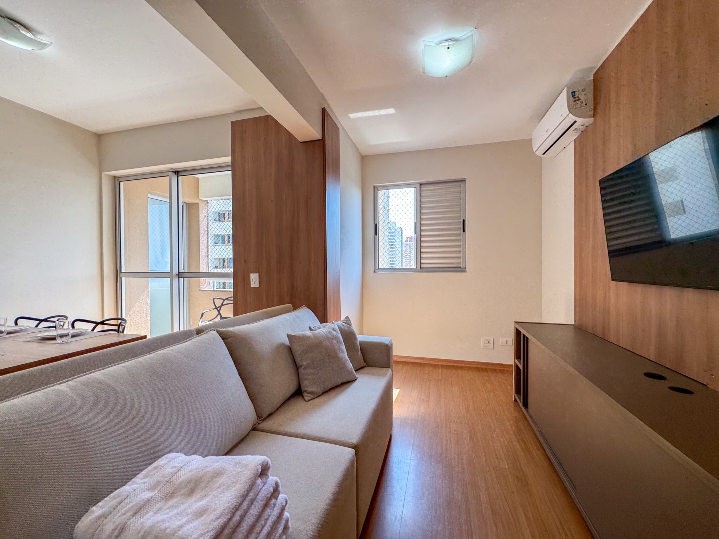 Apartamento para alugar em Jose Lazaro Gouvea, Londrina — Portal Chave Fácil