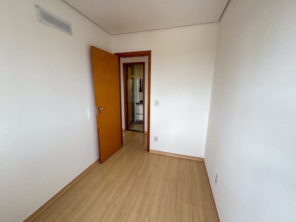 Apartamento para locação no bairro Vila Brasil de Londrina - Foto 14