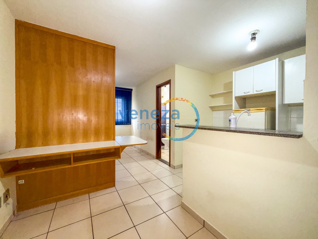 Apartamento para locacao no Cidade Universitaria em Londrina com 45m² por R$ 870,00