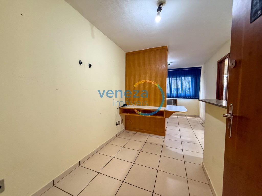 Apartamento para locacao no Cidade Universitaria em Londrina com 45m² por R$ 870,00