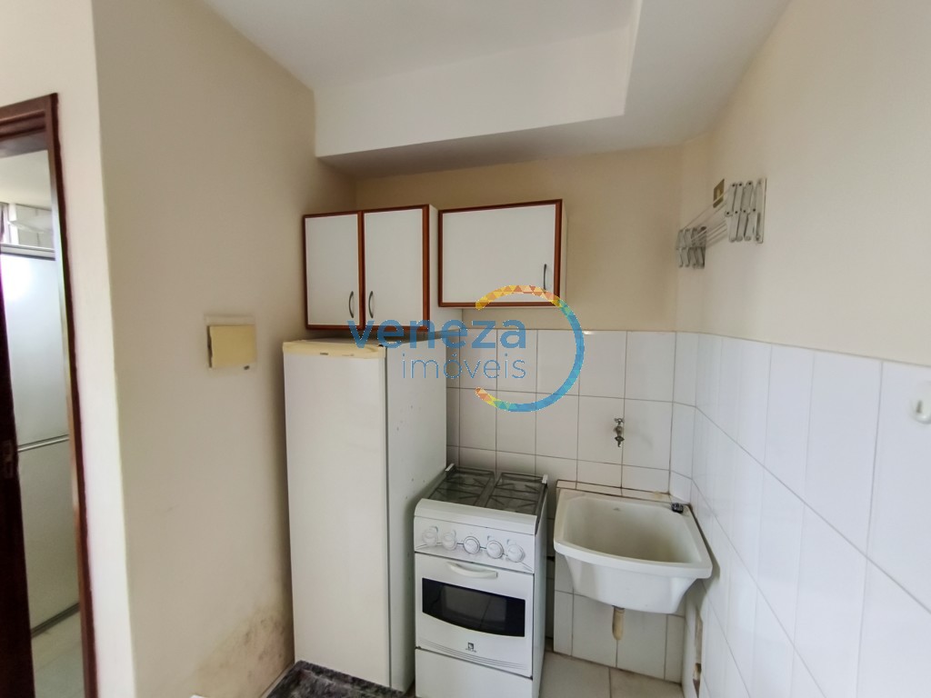 Apartamento para locacao no Cidade Universitaria em Londrina com 33,43m² por R$ 870,00
