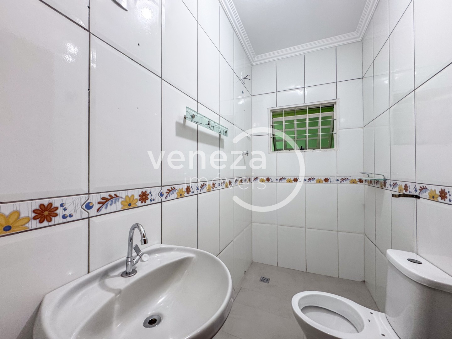 Casa Residencial para locação no bairro Coliseu de Londrina - Foto 12